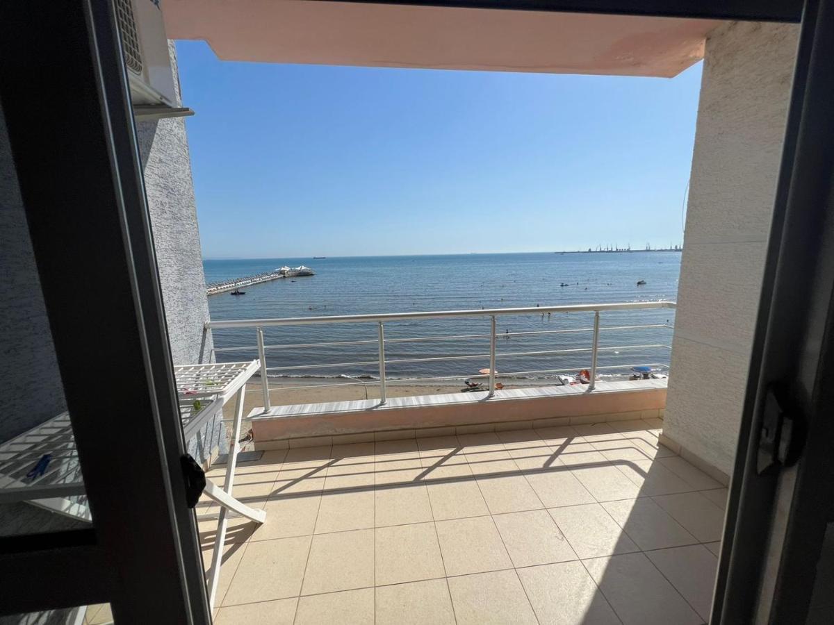 Blue Sky Apartaments Дуррес Екстер'єр фото