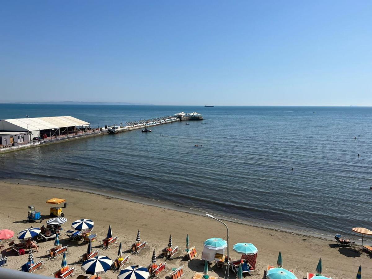 Blue Sky Apartaments Дуррес Екстер'єр фото